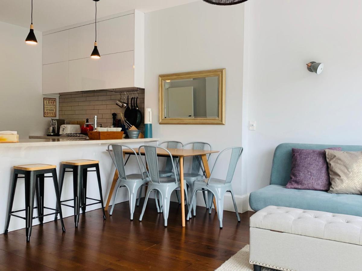 Uptown City Haven - Christchurch Townhouse ภายนอก รูปภาพ